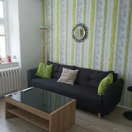 Moderne Ferienwohnung Peter 4 Personen - A51109